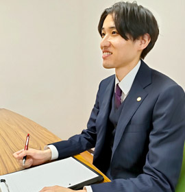 税理士 細見太一